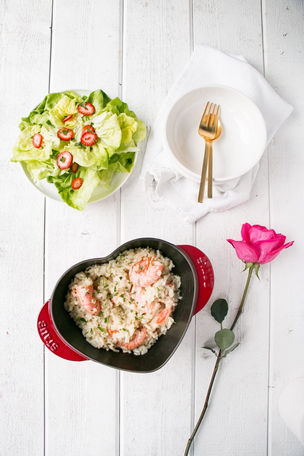 Make Date Night, special, delicious and relaxed with this Oven Baked Garlic Butter Prawn Risotto. #valentinesday #risotto #datenight #rice #seafood