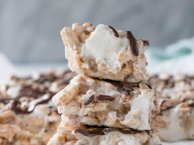 Kamut Puff Marshmallow Squares. A healthier take on the usual preschool marshmallow squares. And 9 other nut-free snack ideas!